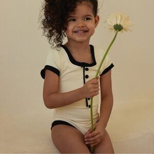 SAME SAMESIES Grace One Piece Ribbed Swimsuit Buttons Girls Sz 7/8 Cream & Black